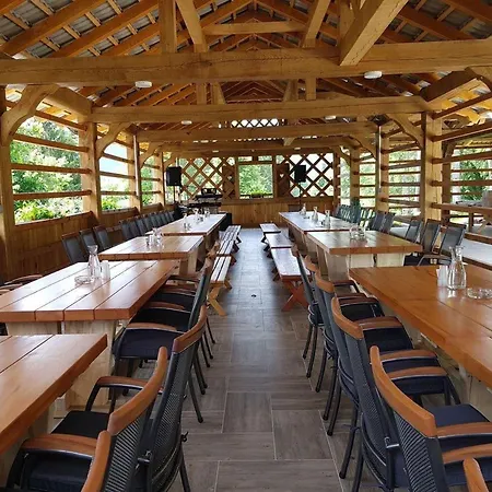 Ranch Marina Semesteranläggning (resort) Koce